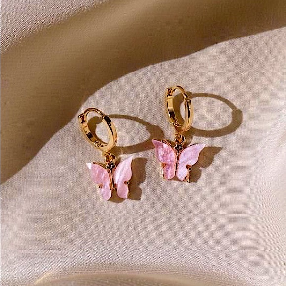 Urban Outfitters Huggie Earrings 2025